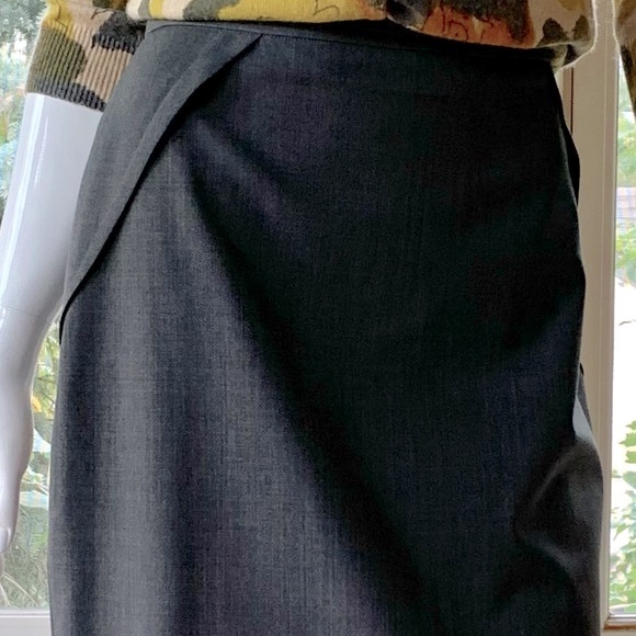 Baja - women’s pencil skirt (Size 6) - Picture 2 of 4